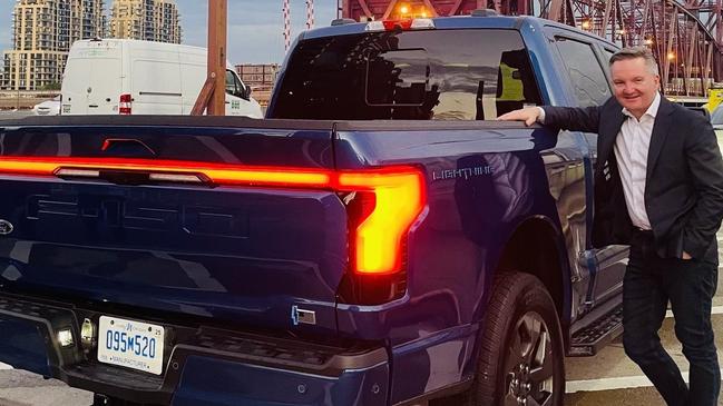 Australia’s Energy and Climate Change Minister Chris Bowen with Ford’s monster F-150 electric ute.