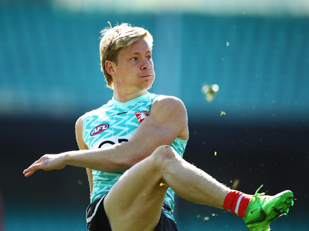 Sydney's Isaac Heeney is now ineligible for the Brownlow. Picture: Brett Costello.