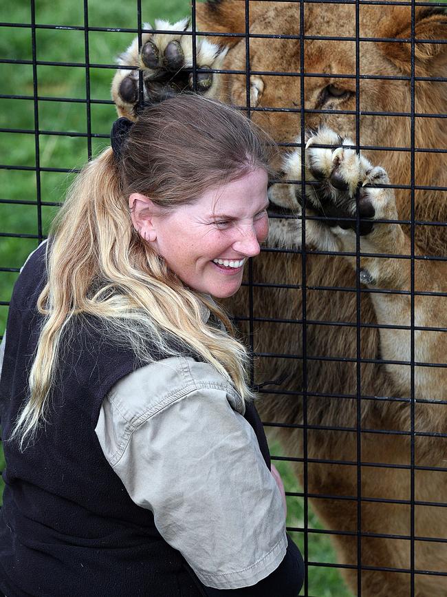 Jen Brown said she could not imagine doing anything else than work at a zoo. Picture Jeff Darmanin/Saturday Telegraph exclusive pic