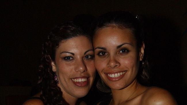 Phoebe Chevathen & Colleen O�onnor at Mantaz Club & Bar Pic Bryan Lynch AD135018