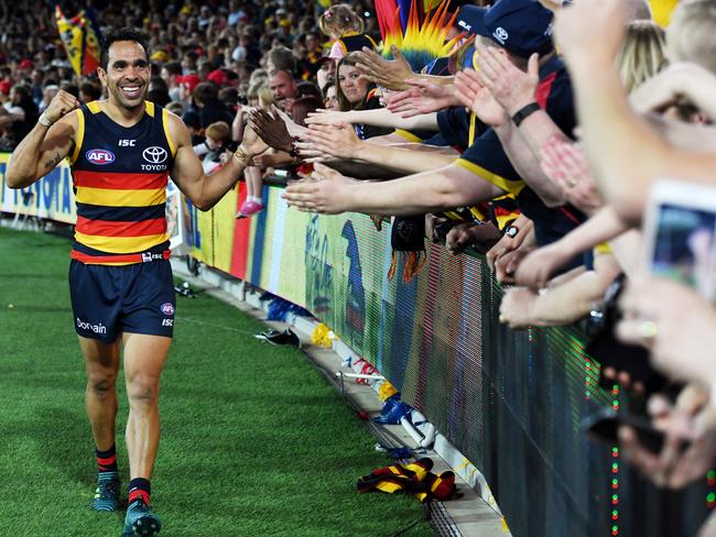 Betts always had time for fans. Picture: AAP