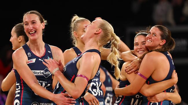 MELBOURNE, AUSTRALIA - JULY 27: The Vixens celebrate victory in the Super Netball Preliminary Final match between Melbourne Vixens and West Coast Fever at John Cain Arena on July 27, 2024 in Melbourne, Australia. (Photo by Graham Denholm/Getty Images)