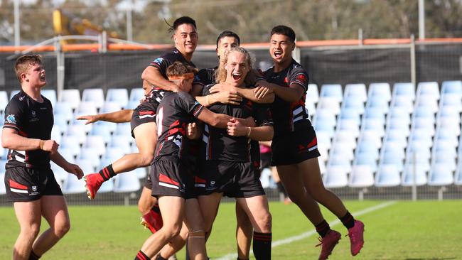 Endeavour got pipped at the post. Pic: Steve Montgomery/OurFootyTeam.com