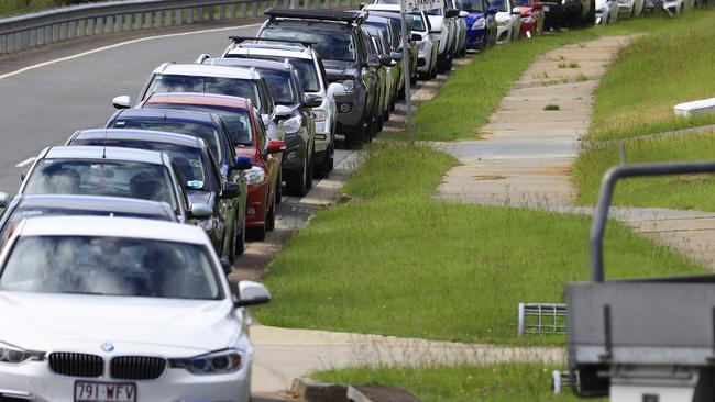 The massive queue at the Covid testing clinic in Boronia. Picture: Adam Head