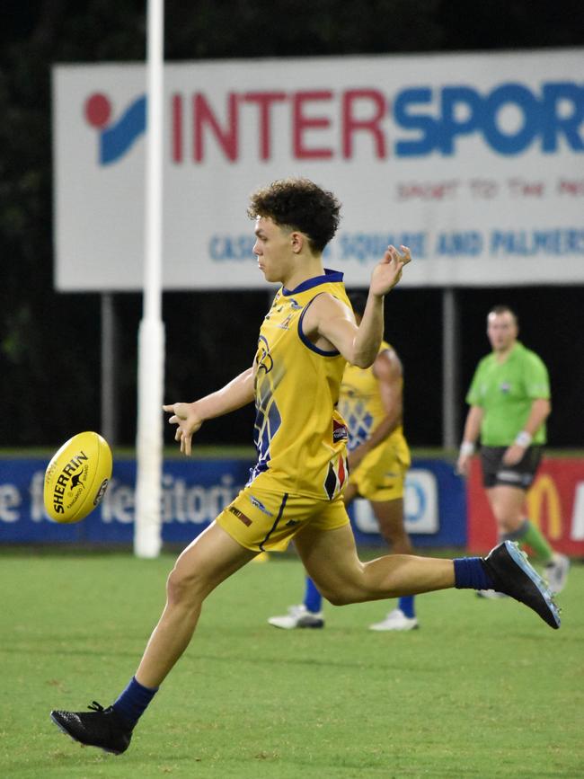 Wanderers on-baller Beau O’Connell told the NT News this week that he harboured realistic ambitions to play in the AFL next year. Picture: Tymunna Clements, AFLNT Media