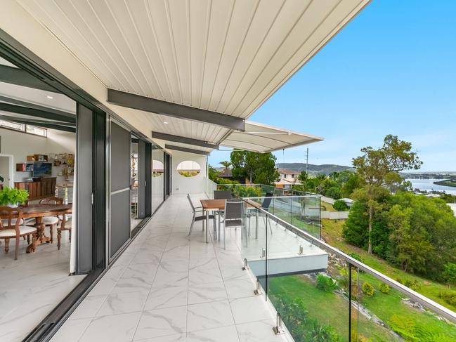 Nautical themed property in Riverwood Terrace Maclean, for sale by Dan Kelly of Ray White Yamba