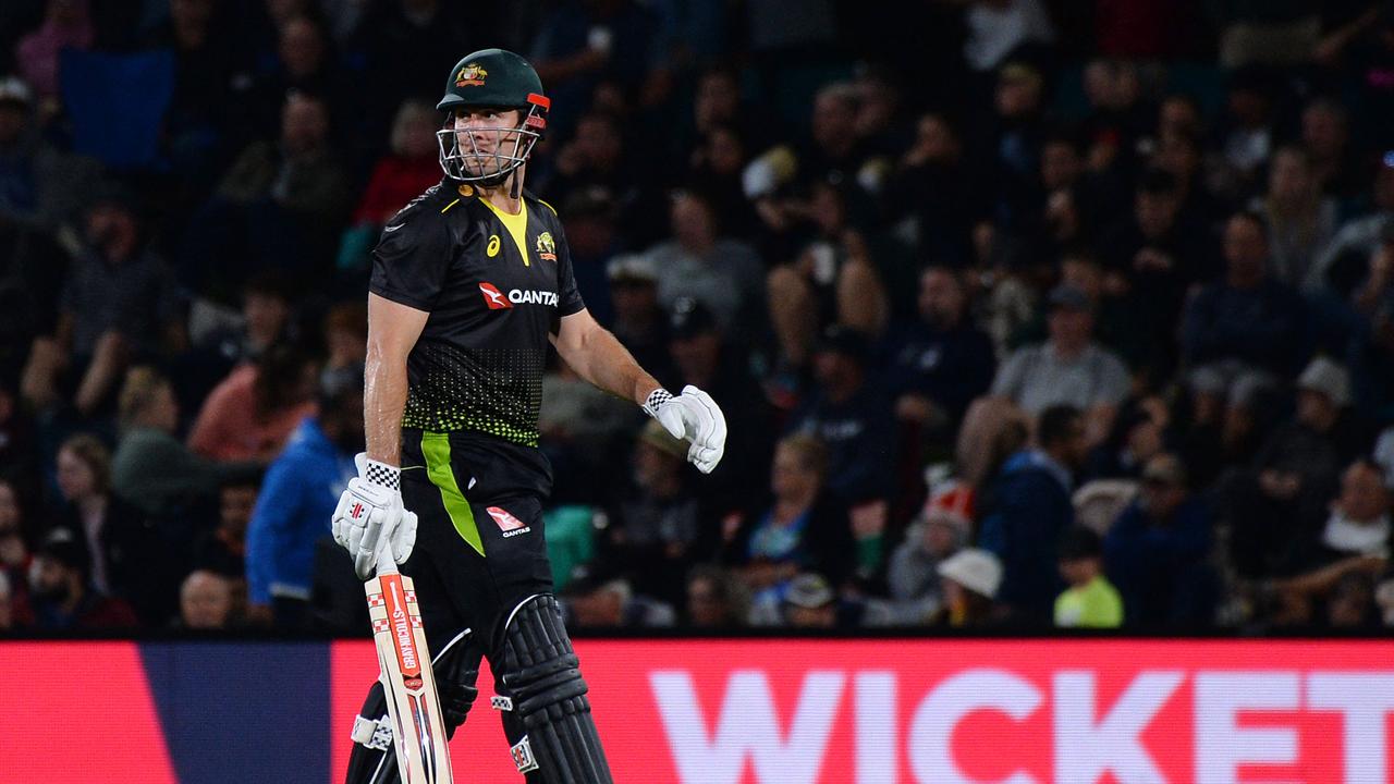 A dire batting performance and wasteful display with the ball saw Australia comprehensively beaten by New Zealand.