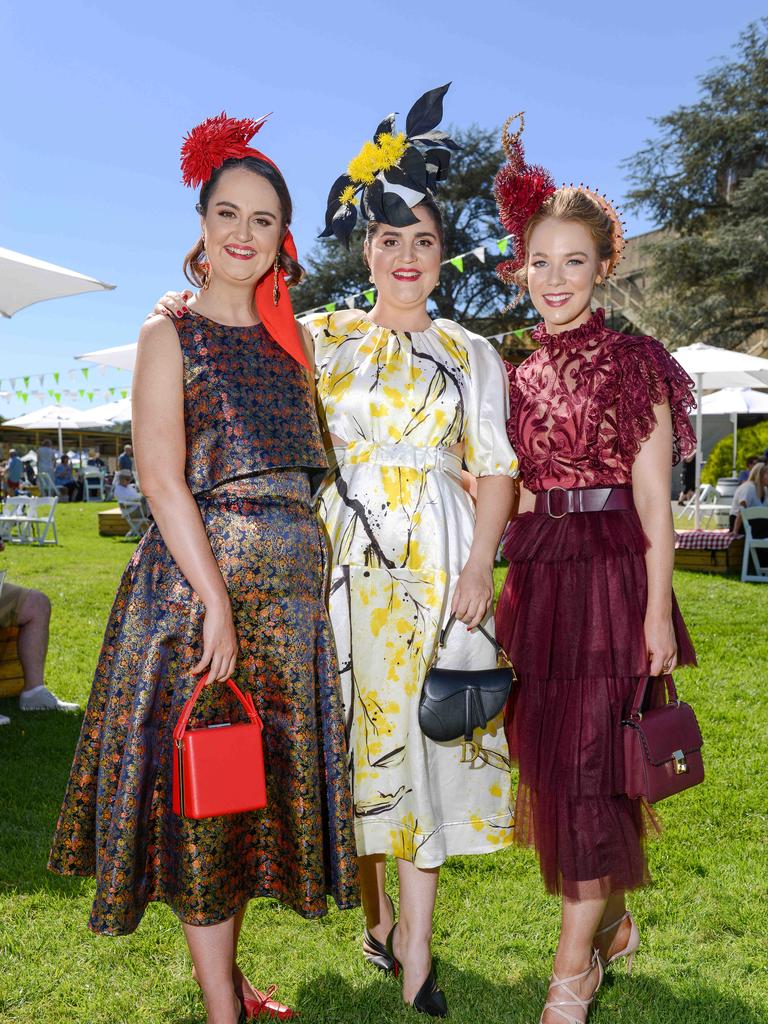 Pictures: Thousands flock to Oakbank Racing Carnival | The Advertiser