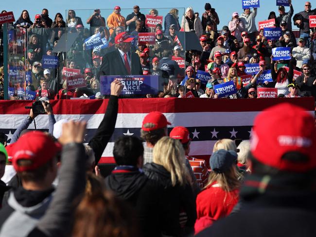 LITITZ, PENNSYLVANIA - NOVEMBER 03: Republican presidential nominee, former U.S. President Donald Trump speaks during a campaign rally at Lancaster Airport on November 03, 2024 in Lititz, Pennsylvania. Trump begins his day campaigning in battleground state of Pennsylvania, where 19 electoral votes up for grabs, where a recent New York Times and Siena College polls show a tie with Democratic presidential nominee, U.S. Vice President Kamala Harris. Trump will head to North Carolina and Georgia where Harris continues to lead in the polls.   Michael M. Santiago/Getty Images/AFP (Photo by Michael M. Santiago / GETTY IMAGES NORTH AMERICA / Getty Images via AFP)