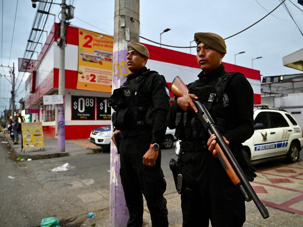 At least eight people were killed and eight others wounded after an armed attack in southwestern Ecuador on Saturday. It is the second mass killing Ecuador has suffered in two days.