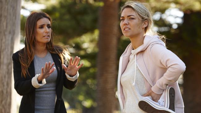 Ada Nicodemou as Leah and Sam Frost as Jasmine Delaney on Seven's Home And Away. Picture: Supplied/Channel 7