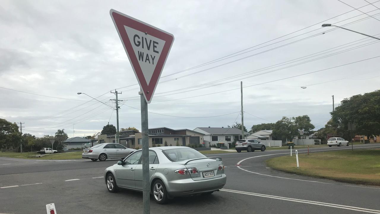 Seniors Road Trip to Road Safety to refresh driver’s skills in Esk.