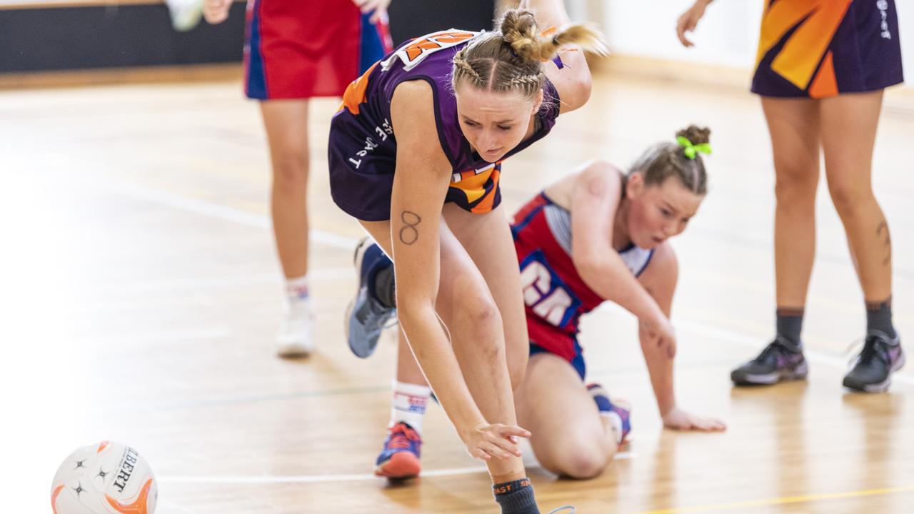 Samaya Cook of Sunshine Coast against Darling Downs in Queensland School Sport 13-15 Years Girls Netball Championships at The Clive Berghofer Sports Centre, The Glennie School, Friday, May 6, 2022. Picture: Kevin Farmer