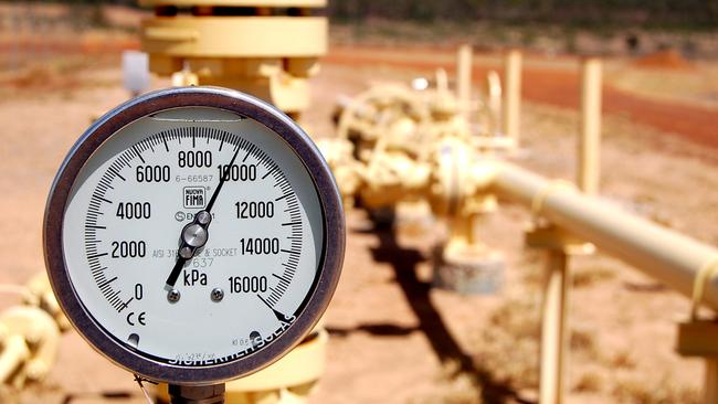 MORE JOBS: Southwest Queensland’s economy is set to be boosted with a $30 million investment in Yebna North by Australian gas producer Santos and its GLNG partners. Picture: File