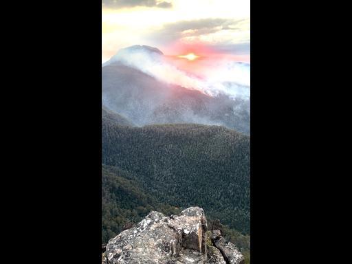Bushfire threatens Overland Track