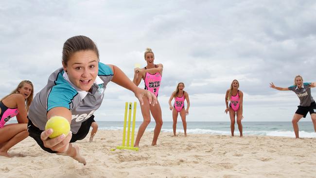 Dual sport star Ashleigh Barty encourages girls to follow their