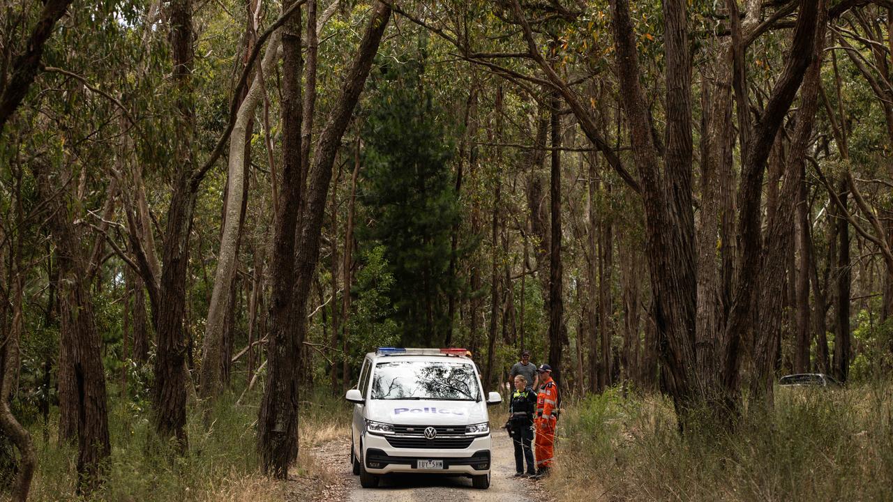 Police set up a crime scene on Wednesday in the search for missing mum Samantha Murphy. Picture: NCA NewsWire / Diego Fedele