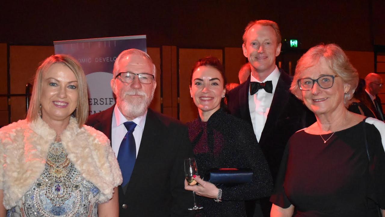 Narelle Pearse (L), Allan Ruming, Bronwyn Hartigan, David Hartigan, Margaret Cameron. Picture: Rae Wilson