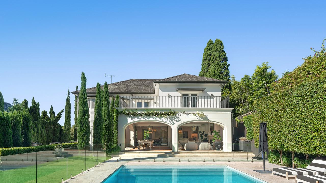 96 Victoria Rd, Bellevue Hill sold in early November.