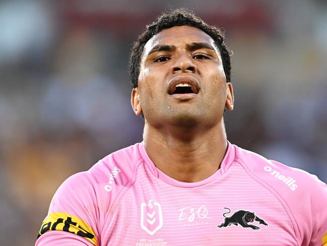 BRISBANE, AUSTRALIA - SEPTEMBER 25: Tevita Pangai Junior of the Panthers catches his breath during the NRL Preliminary Final match between the Melbourne Storm and the Penrith Panthers at Suncorp Stadium on September 25, 2021 in Brisbane, Australia. (Photo by Bradley Kanaris/Getty Images)