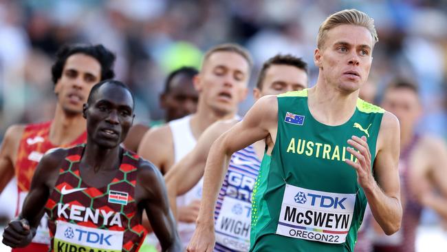 EUGENE, OREGON - JULY 17: Stewart McSweyn of Team Australia competes in the Men's 1500m Semi-Final on day three of the World Athletics Championships Oregon22 at Hayward Field on July 17, 2022 in Eugene, Oregon. (Photo by Patrick Smith/Getty Images)