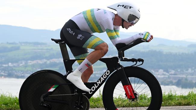 Jay Vine crashed during the time trial at the world championships in Zurich, Switzerland. Picture: Dario Belingheri/Getty Images