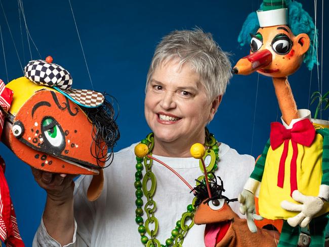 Daughter of Norman Hetherington and former Mr Squiggle and Friends presenter, Rebecca Hetherington alongside Mr Squiggle, Bill Steamshovel and Gus the Snail.