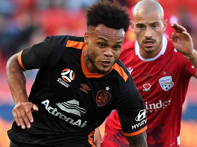 Aaron Amadi-Hollowayknows what to expect when he comes up against Steven Taylor of the Phoenix. Picture: Mark Brake/Getty Images