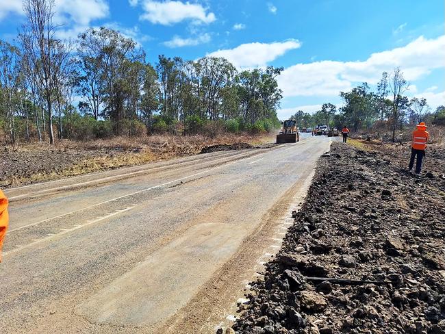 The Bruce Highway remains closed between Bororen township and Tannum Sands Road intersection following the truck crash and subsequent explosion on the Bruce Highway at Bororen in the vicinity of Atkinson Road. Transport and Main Roads have begun clearing the site.