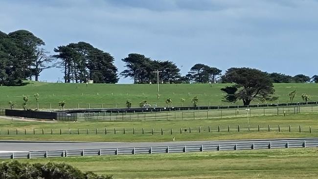 Thousands of MotoGP fans have been left without anywhere to stay after accommodation plans for the Phillip Island event were abruptly changed.