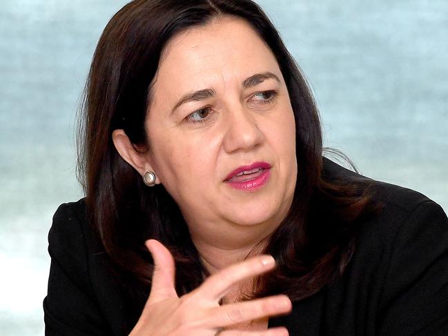 **RETRANSMISSION CAPTION CORRECTION FOR ID: 20171127001325452581 - CORRECTING SPELLING** Queensland Premier Annastacia Palaszczuk speaks during a meeting with the Local Government Association of Queensland in Brisbane, Monday, November 27, 2017. (AAP Image/Bradley Kanaris) NO ARCHIVING