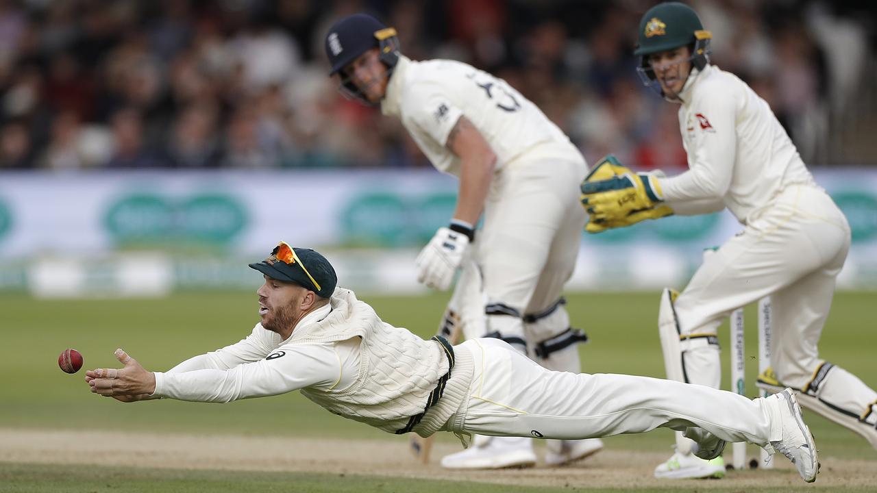 David Warner missed two chances on day four.