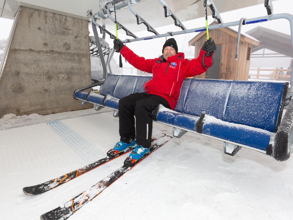 Mt Buller will open the season early on 1 June with a new chairlift and free skiing for the first day of winter.