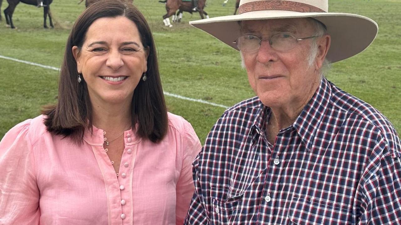 Member for Nanango, Deb Frecklington caught up with Tansey Polocrosse Patron and original member, Mike Lawless of Booubyjan