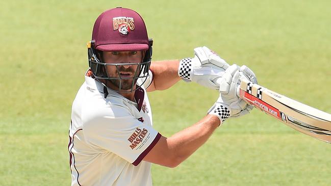 Joe Burns of Queensland bats during day 1 of the Round 3 JLT Sheffield Shield match between the Queensland Bulls and the Western Australia Warriors at Allan Border Field in Brisbane, Saturday, November 3, 2018. (AAP Image/Albert Perez) NO ARCHIVING, EDITORIAL USE ONLY, IMAGES TO BE USED FOR NEWS REPORTING PURPOSES ONLY, NO COMMERCIAL USE WHATSOEVER, NO USE IN BOOKS WITHOUT PRIOR WRITTEN CONSENT FROM AAP