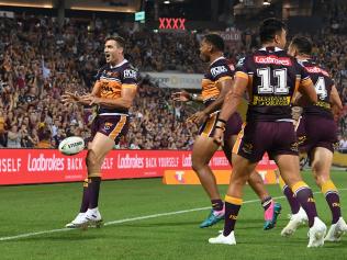 Corey Oates scores his first try.