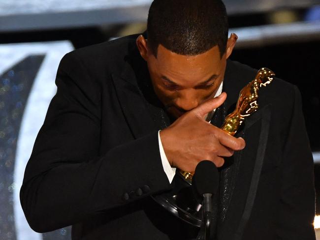 Will Smith should be stripped of Oscar for slapping Chris Rock