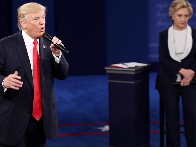 Trump, Clinton face off in second US presidential debate | Herald Sun