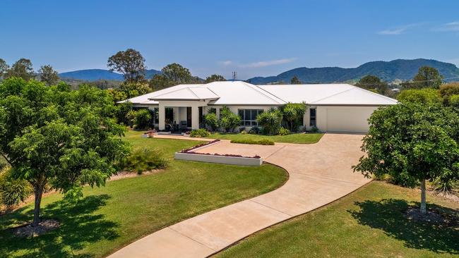 Rivergum Close, Pie Creek