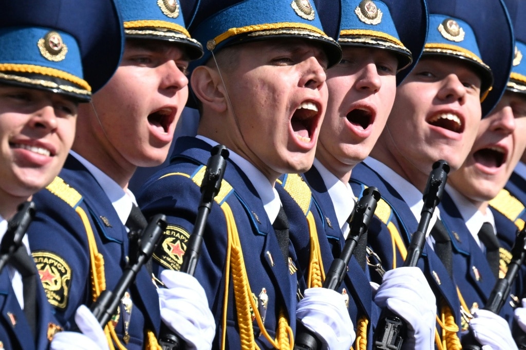 Putin gears up to host world leaders at lavish army parade