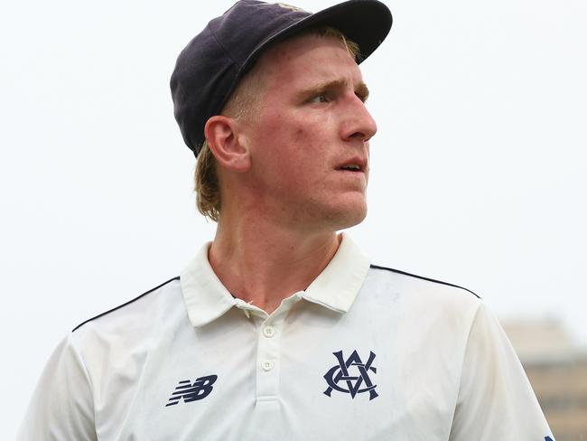 PERTH, AUSTRALIA - MARCH 24: Will Sutherland of Victoria looks to the scoreboard as rain halts play during the Sheffield Shield Final match between Western Australia and Victoria at the WACA, on March 24, 2023, in Perth, Australia. (Photo by Paul Kane/Getty Images)