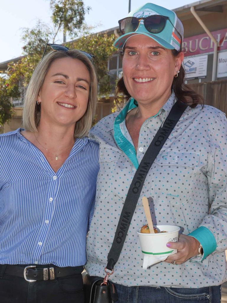 Robin Findlay and Lisa Toweler at Mount Isa Mines Rodeo. Picture: Peter Wallis