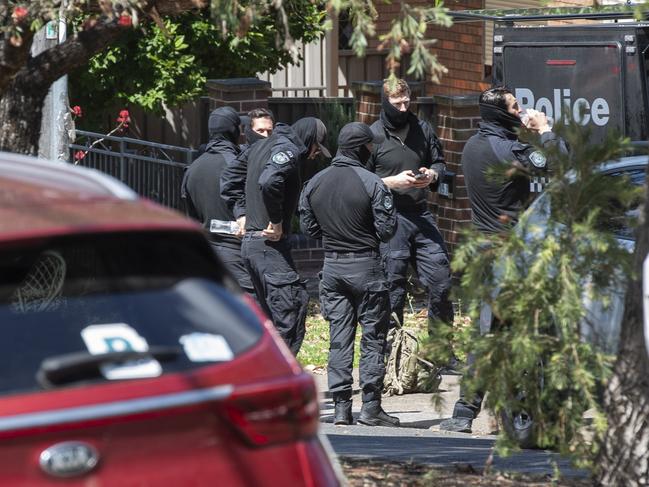 SYDNEY, AUSTRALIA -  NewsWirePhotos - Sunday, 10 November 2024:A man has barricaded himself in a property at Croydon Park - police are negotiating the situation.Picture: NewsWire / Monique Harmer