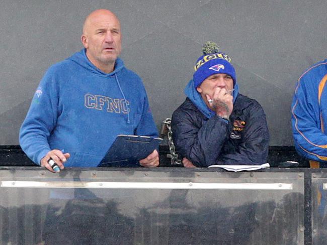 Sein Clearihan (right) next to Simon Goosey at Cranbourne in 2016.