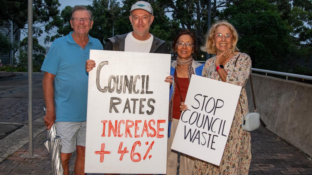 Hundreds of residents rallied at Northern Beaches Council in Dee Why. Picture Thomas Lisson