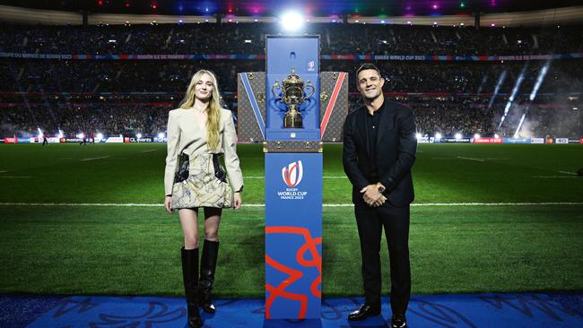 The Webb Ellis Cup arrives in the Louis Vuitton trunk, as Sophie Turner and Dan Carter pose for a photo prior to kick-off ahead of the Rugby World Cup Final match between New Zealand and South Africa. Picture: David Ramos - World Rugby/World Rugby via Getty Images.