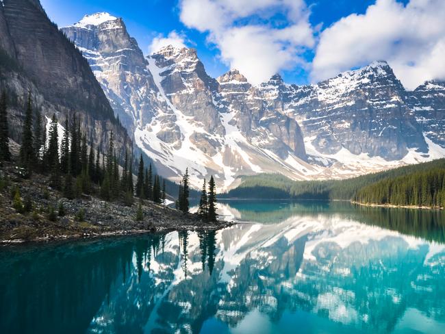 Grab an earlybird offer to Canada.