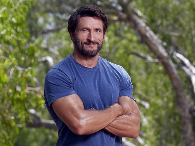 We always knew Jonathan LaPaglia’s T-shirts were too clean.