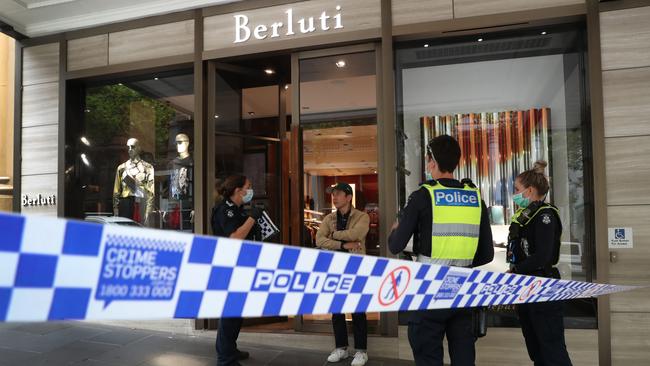 MELBOURNE, AUSTRALIA- NewsWire Photos February 2, 2021:  Police at the scene where a ram raid  robbery has taken place at the Berluti store. Picture: NCA NewsWire/ David Crosling