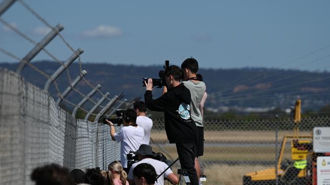 Crowds at Adelaide Airport. Photo: Naomi Jellicoe